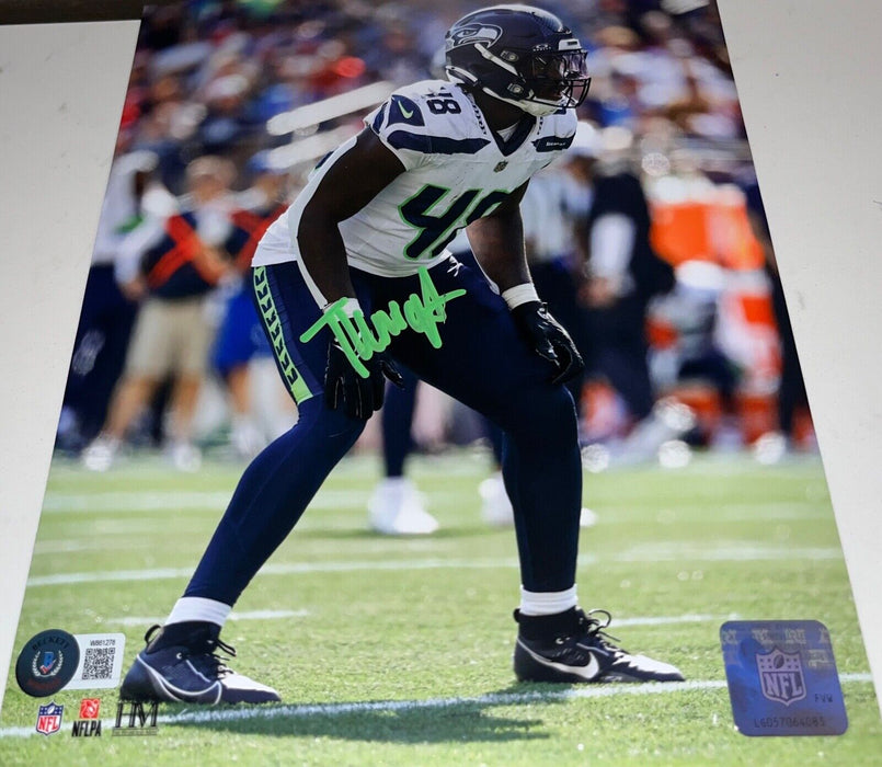 Tyrice Knight Seahawks Autographed Signed 8x10 Photo Beckett Witness Holo