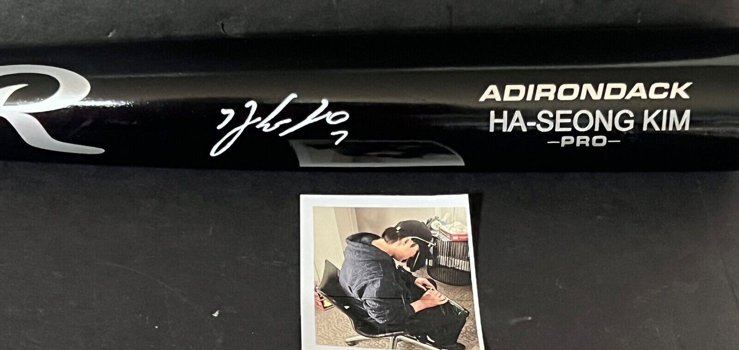 Ha-Seong Kim San Diego Padres Signed Engraved Bat Beckett Witness Holo Black