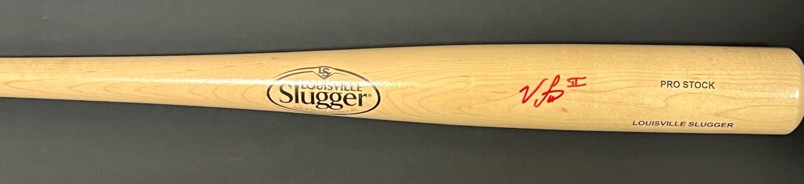 Victor Scott II Cardinals Auto Signed Blonde Bat Beckett Holo LS Red .