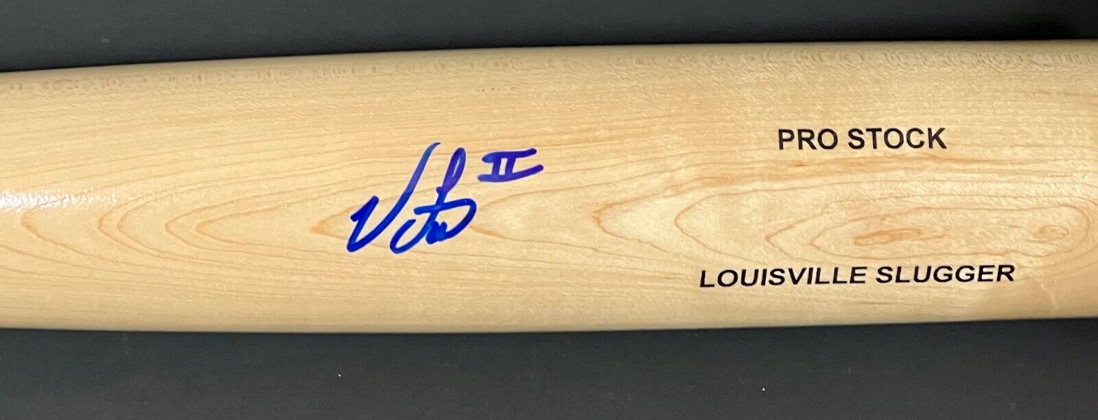 Victor Scott II Cardinals Auto Signed Blonde Bat Beckett Holo LS .