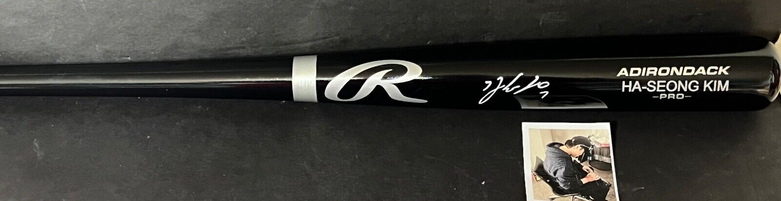 Ha-Seong Kim San Diego Padres Signed Engraved Bat Beckett Witness Holo Black