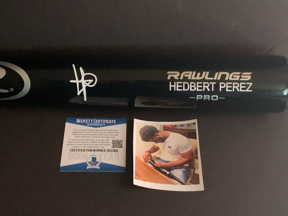 Hedbert Perez Brewers Auto Signed Engraved Black Bat Beckett Rookie COA .